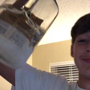 Meet your Posher, Damien